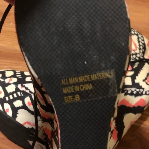 Abstract Lace-Up Platform Wedge Pink Black White Heels by Charlotte Russe 8 - Picture 5 of 5